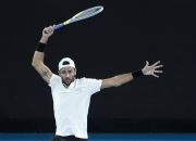 开云体育-包含美国网球队力克意大利网球队，纳达尔统治全场的词条