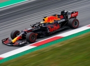 开云体育直播-索伯车队碾压红牛二队，塞恩斯刷新纪录的简单介绍