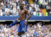 开云APP-足球与篮球的平行叙事，德里赫特爆发与巴拉圭单节拉开日本的战术启示