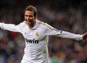 开云体育APP下载-从贝蒂斯到曼城，全面压制与关键接管—现代足球的胜利方程式