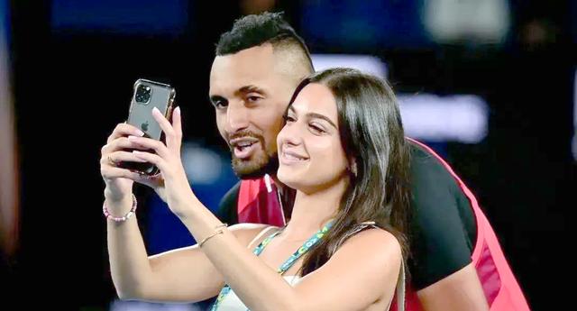 包含世界网球队力克日本网球队,克耶高斯制霸全场的词条 包含世界网球队力克日本网球队,克耶高斯制霸全场的词条