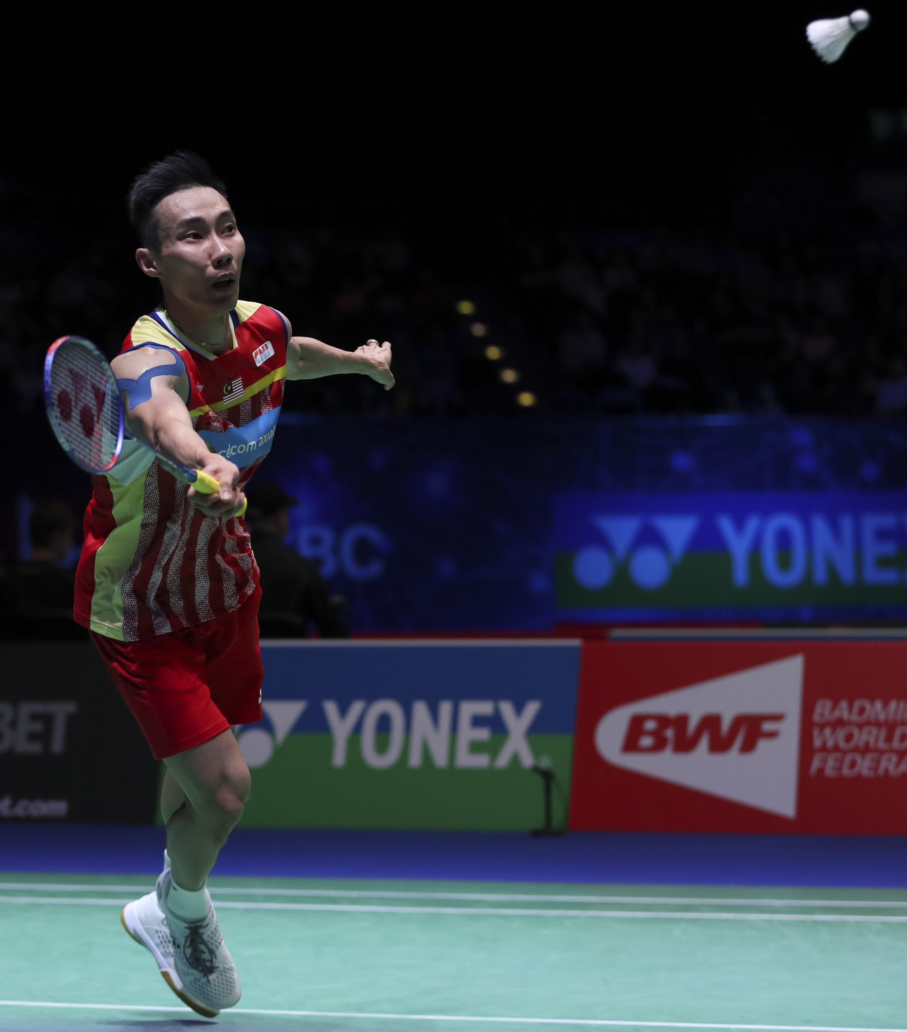 包含泰国羽毛球队完胜印尼羽毛球队，林丹惊艳世界的词条