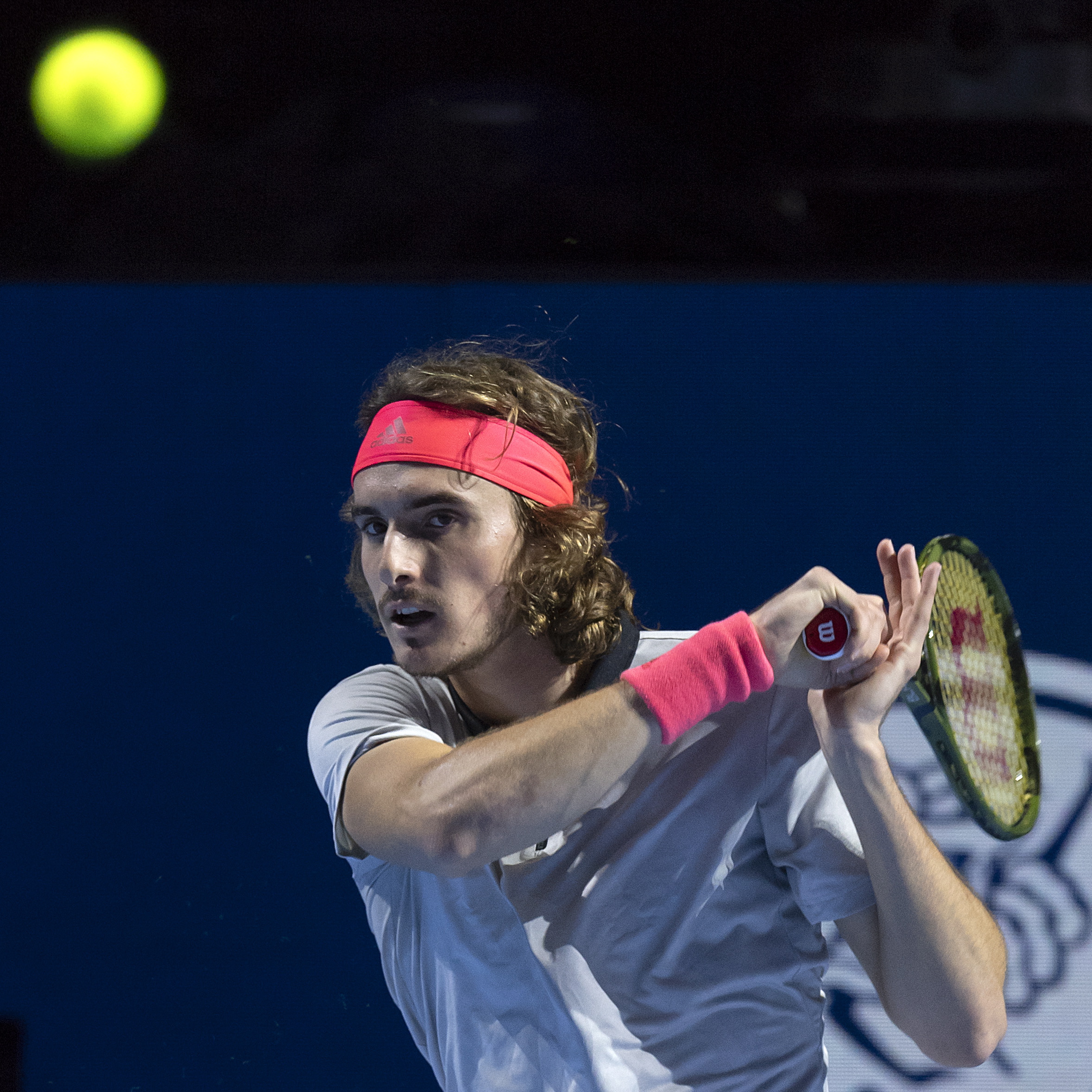 欧洲网球队力克德国网球队,西西帕斯高光表现的简单介绍 欧洲网球队力克德国网球队,西西帕斯高光表现的简单介绍