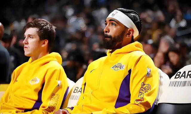 鹈鹕鏖战尼克斯,瓦兰丘纳斯完成帽子戏法 鹈鹕鏖战尼克斯,瓦兰丘纳斯完成帽子戏法