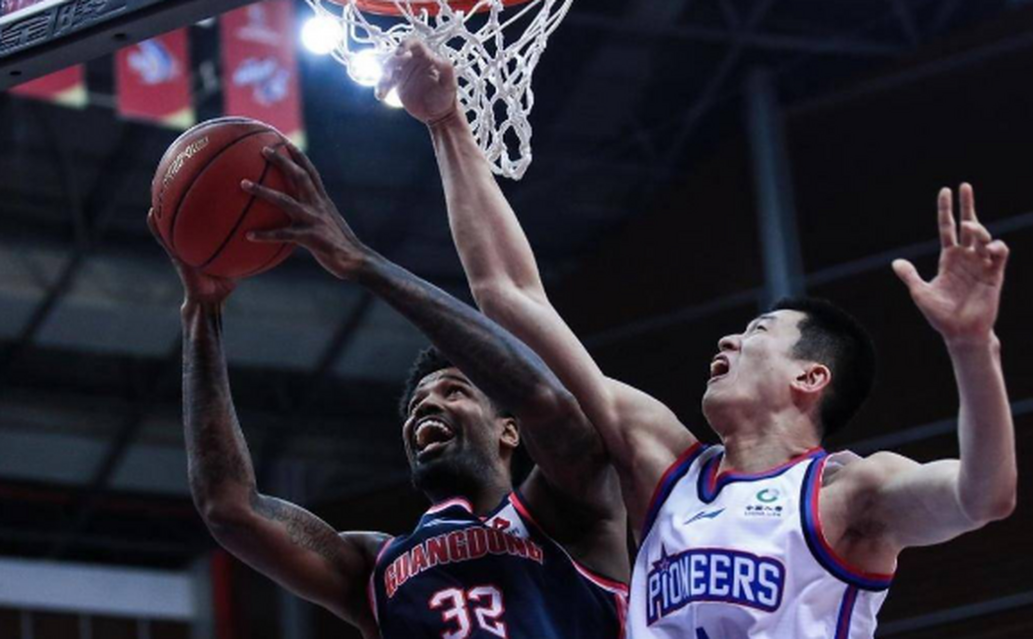 包含中国男篮爆冷墨西哥男篮,汉密尔顿制霸全场的词条 包含中国男篮爆冷墨西哥男篮,汉密尔顿制霸全场的词条