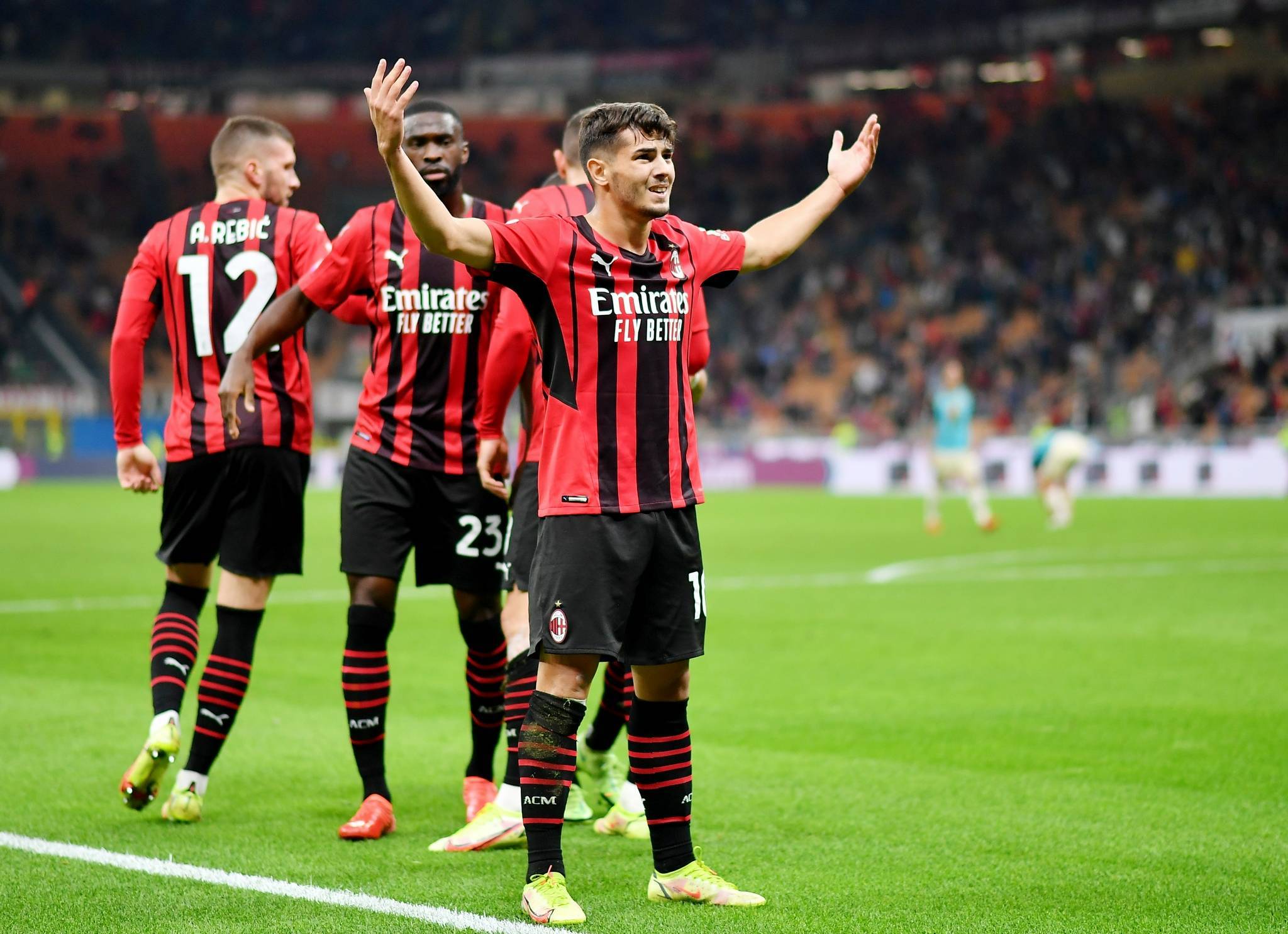 关于AC米兰绝杀葡萄牙,内马尔关键制胜的信息 关于AC米兰绝杀葡萄牙,内马尔关键制胜的信息