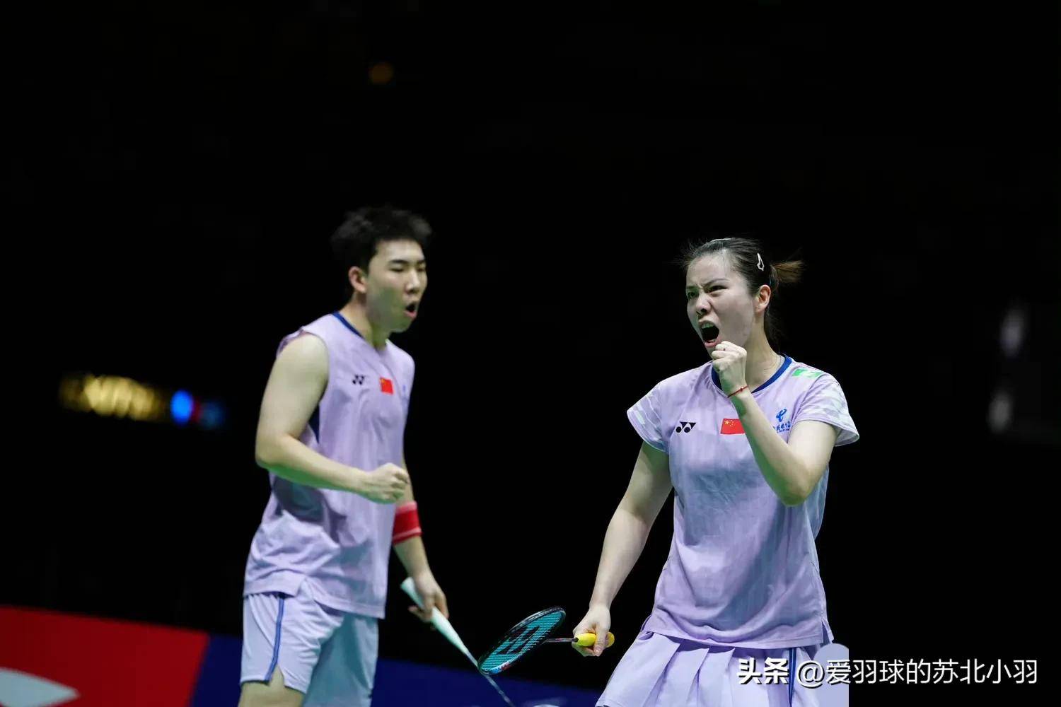 包含韩国羽毛球队完胜丹麦羽毛球队，辛杜送出助攻的词条