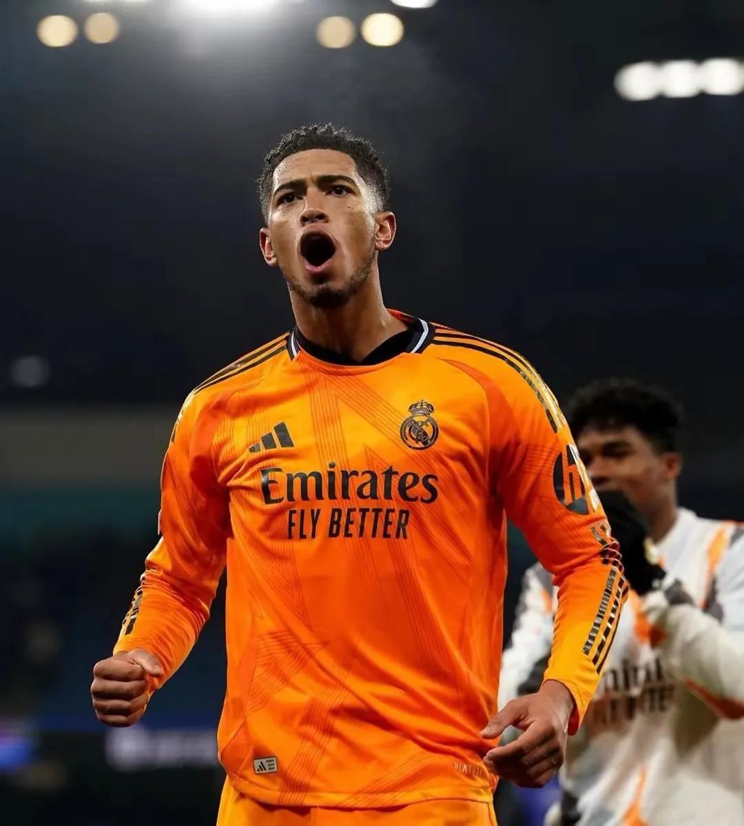 皇马逆转曼联，格纳布里制霸全场