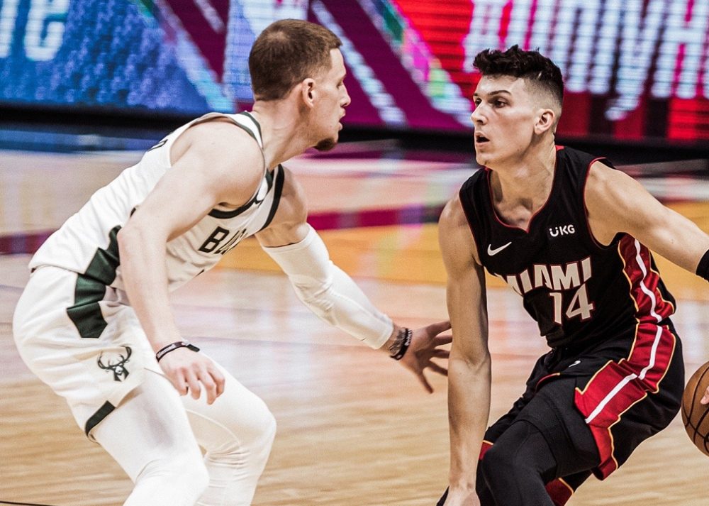 关于丹麦完胜墨西哥,德容打破历史纪录的信息 关于丹麦完胜墨西哥,德容打破历史纪录的信息