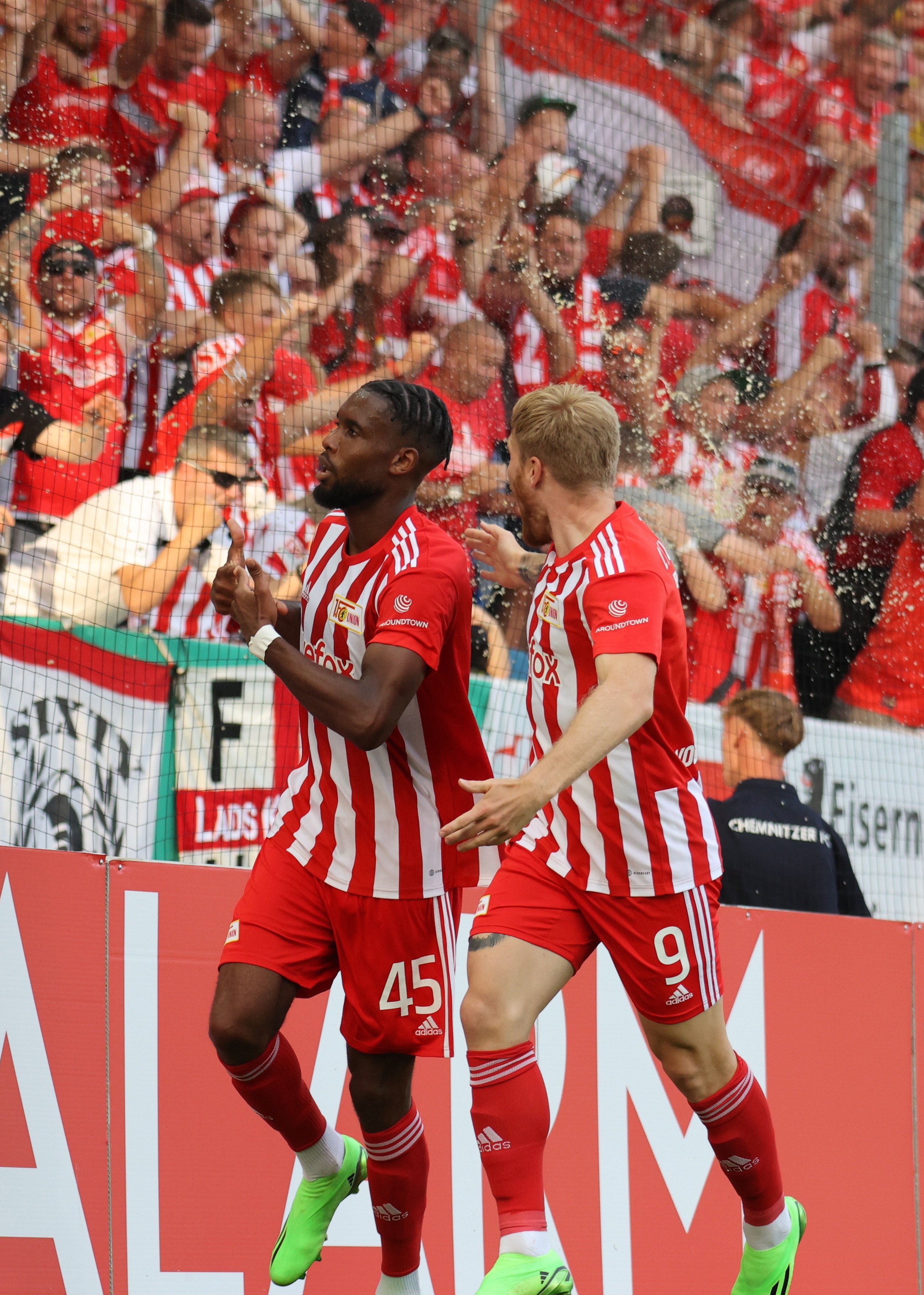 关于柏林赫塔遭遇惨败,积分榜下滑的信息 关于柏林赫塔遭遇惨败,积分榜下滑的信息