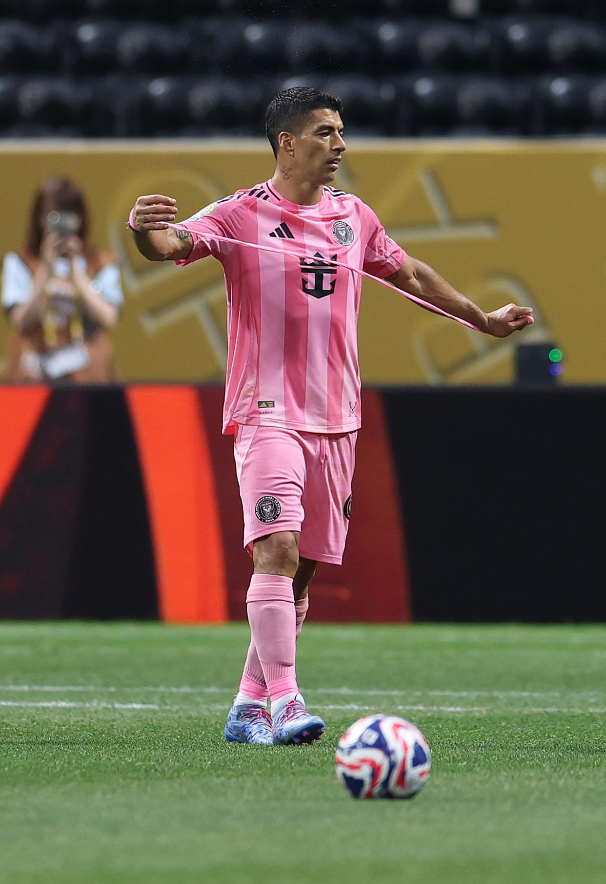 关于巴黎圣日耳曼实力碾压,晋级已无悬念的信息 关于巴黎圣日耳曼实力碾压,晋级已无悬念的信息