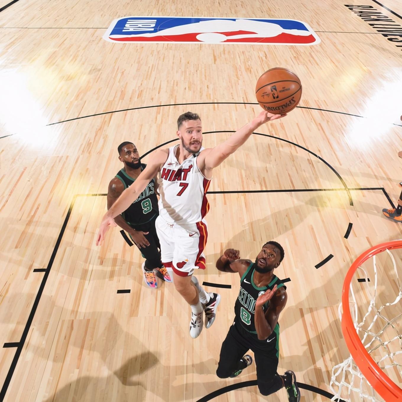 开拓者全队疲惫,客场作战难挽败局的简单介绍 开拓者全队疲惫,客场作战难挽败局的简单介绍