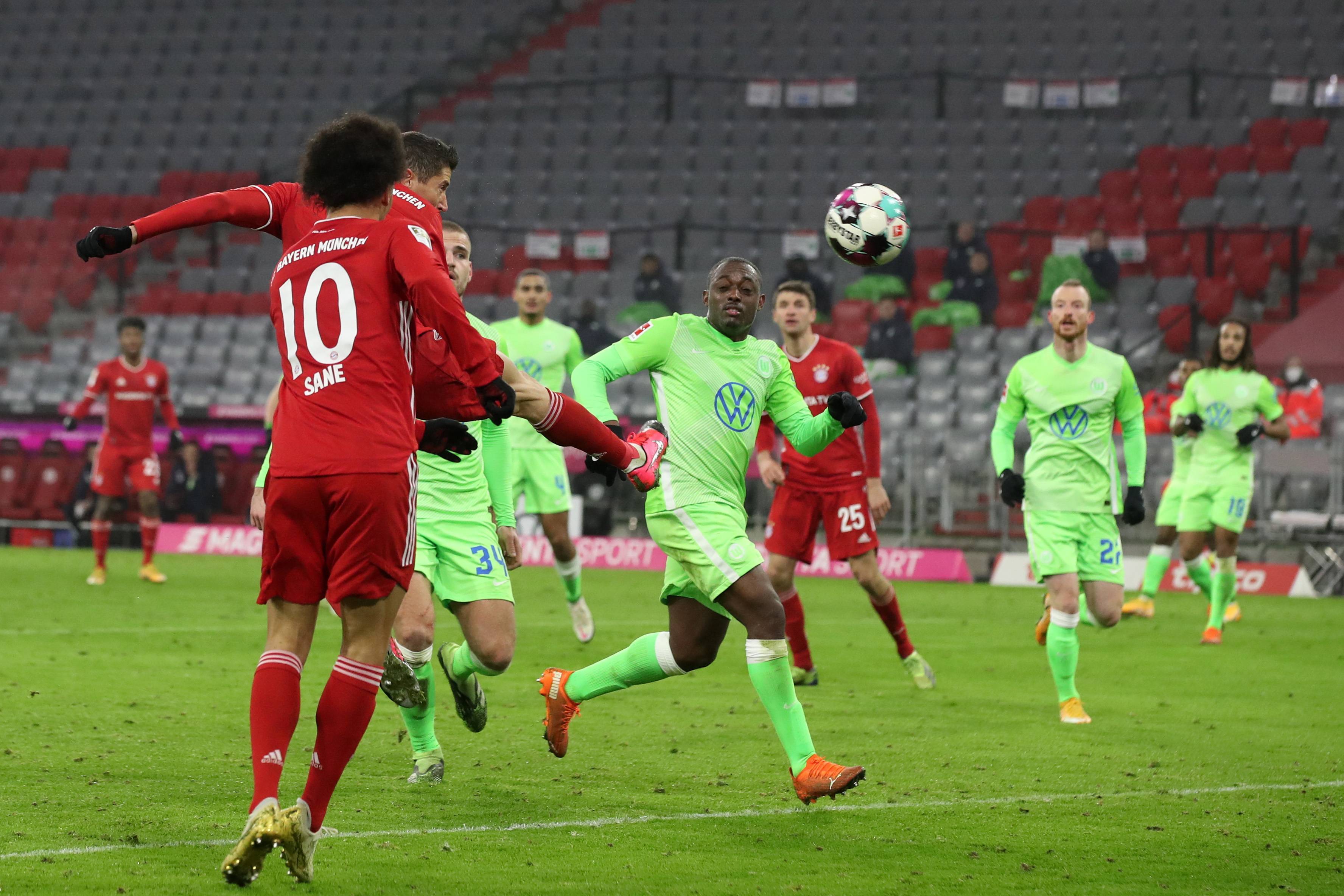 关于沃尔夫斯堡逆袭逆转对手，带走三分的信息