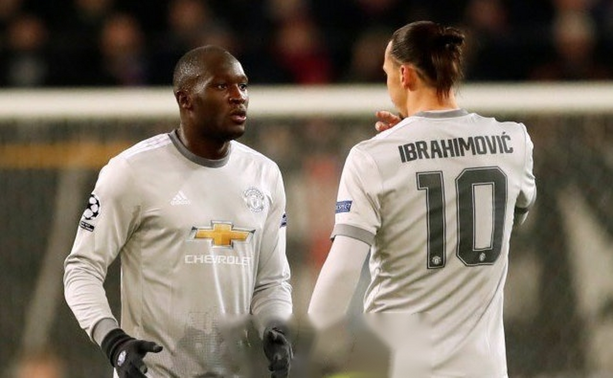 关于法国轻取曼联,伊布关键制胜的信息 关于法国轻取曼联,伊布关键制胜的信息